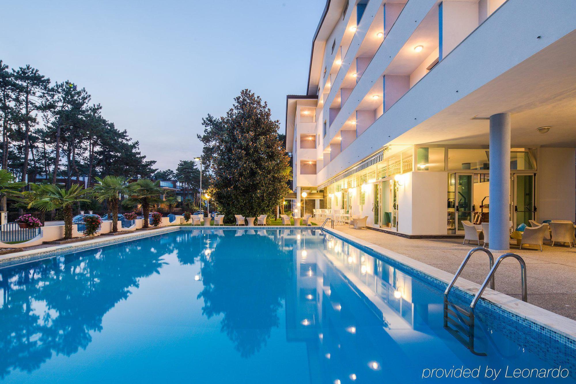 Olympia Hotel 3*